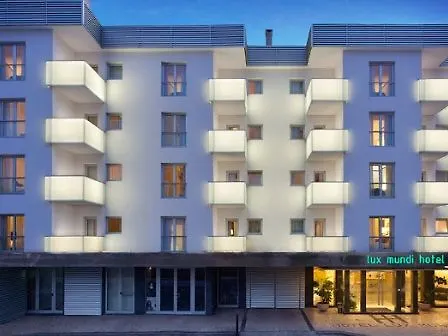 Ξενοδοχείο Lux Mundi 3*