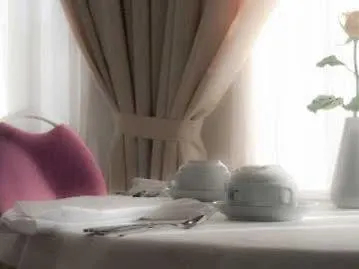 Hotel Lux Mundi