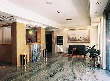 卢克希沐恩迪酒店